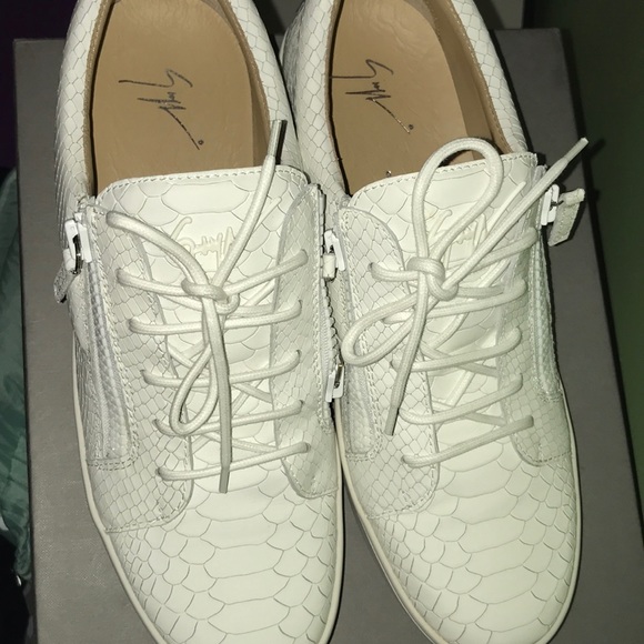 Giuseppe - Picture 2 of 4